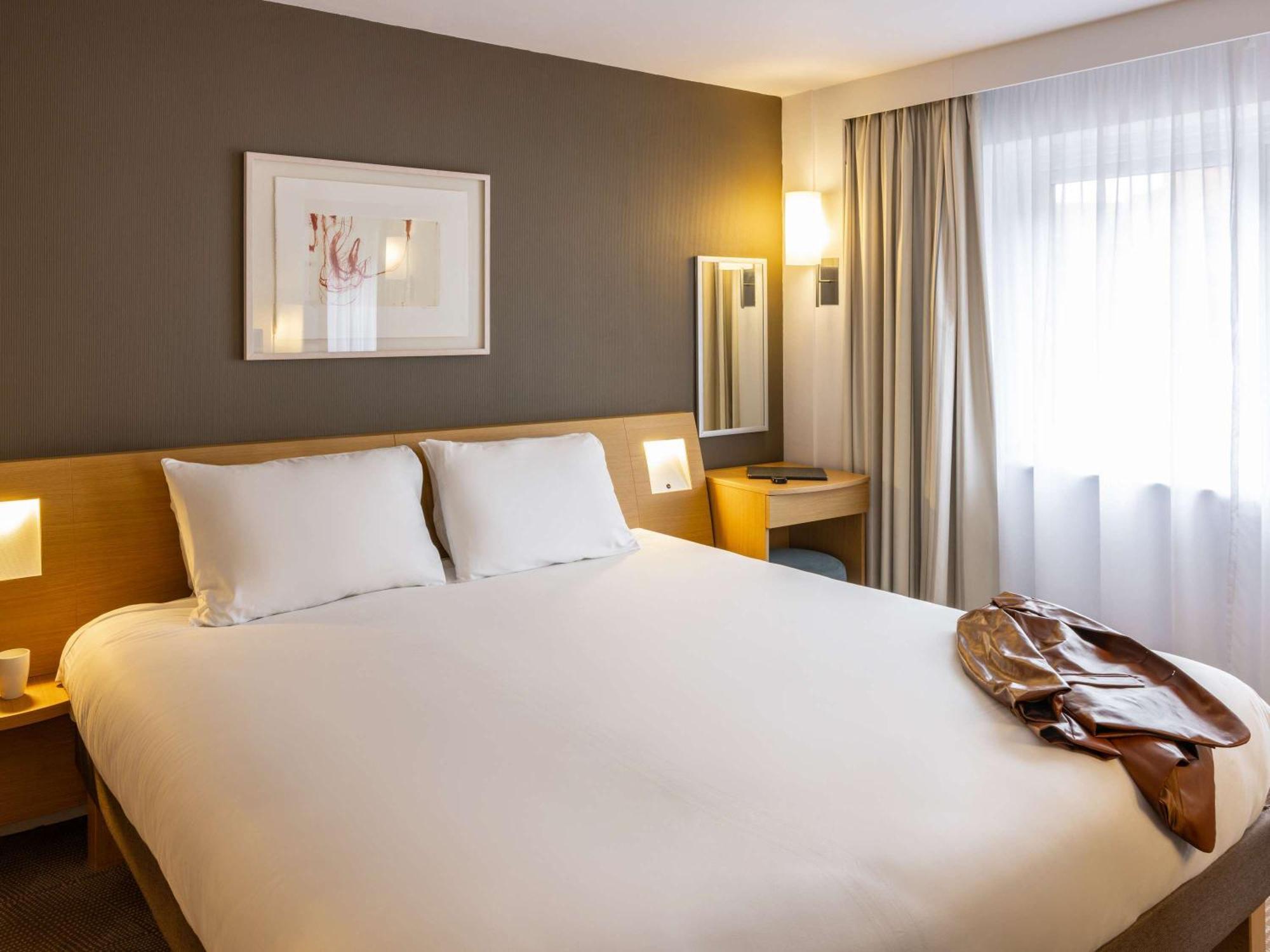 Novotel Bristol Centre Экстерьер фото